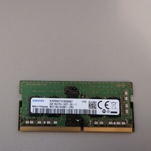 Lenovo 4GB DDR4 RAM - Green